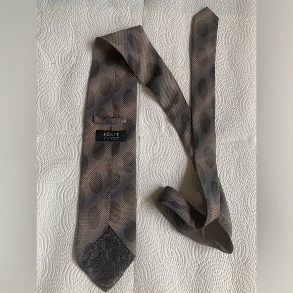 Kolte Silk Neck Tie - Picture 2 of 3
